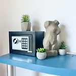 Design In Atlantis Resort&spa, Airport Apartment