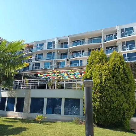 Apartment Design In Atlantis Resort&spa, Airport