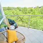 Design In Atlantis Resort&spa, Airport Apartment *