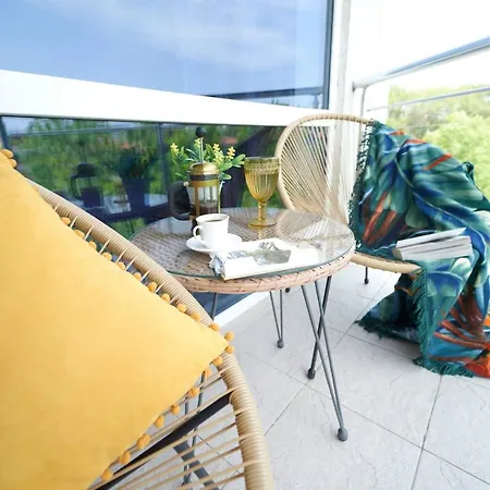Design In Atlantis Resort&spa, Airport Apartment Burgas City