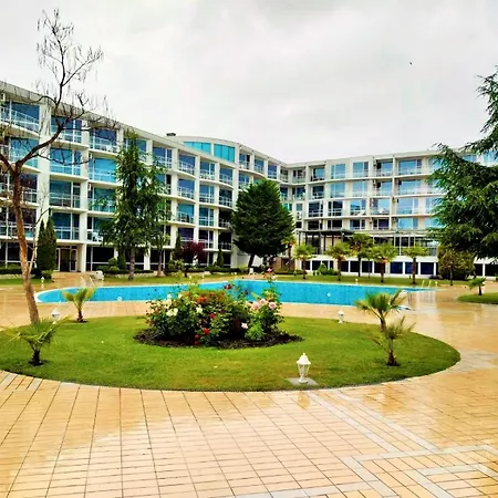 Design In Atlantis Resort&spa, Airport *