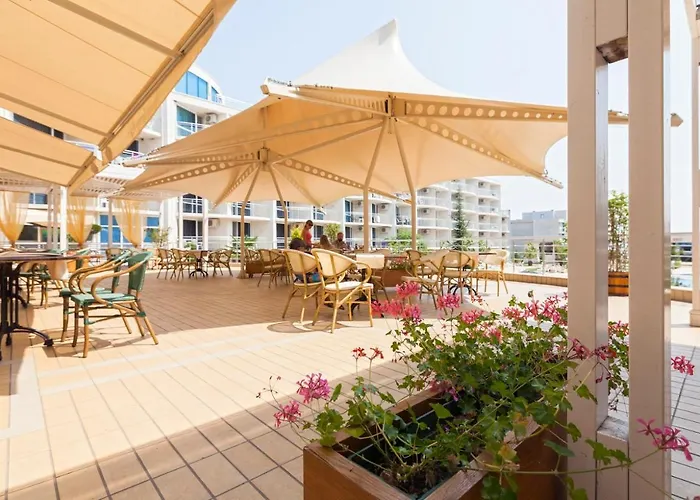 Design In Atlantis Resort&spa, Airport