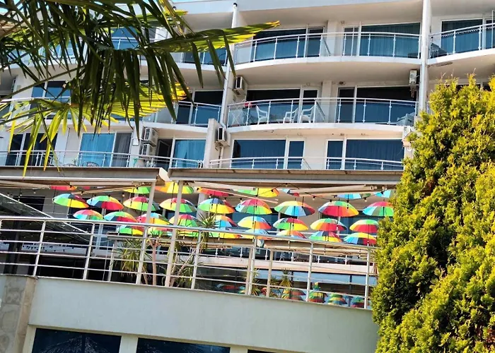 Design In Atlantis Resort&spa, Airport Апартамент Бургас