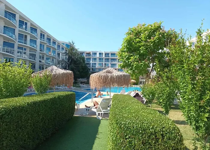 Design In Atlantis Resort&spa, Airport Бургас